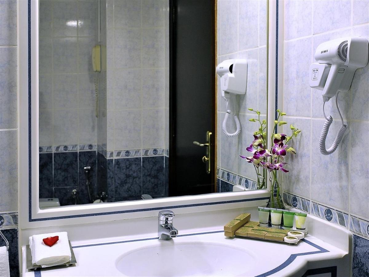 Signature Inn Hotel Deira Dubaj Szoba fotó