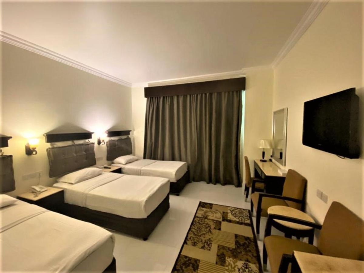 Signature Inn Hotel Deira Dubaj Kültér fotó